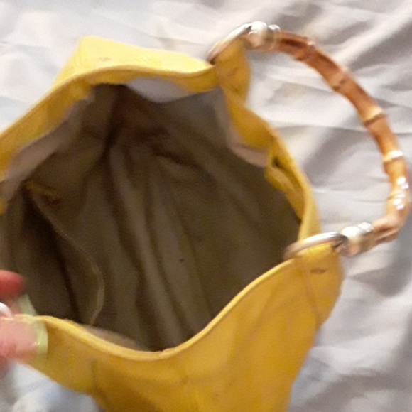 Handbag - Picture 2 of 3